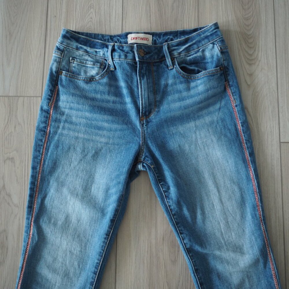 Driftwood Jackie Aztec Boho Southwestern‑inspired Embroidered Jeans – W29 L28 - Picture 9 of 16